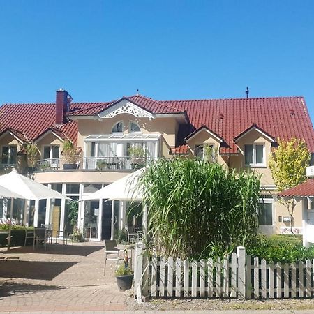 Hotel Garni Auszeit Boltenhagen  Extérieur photo