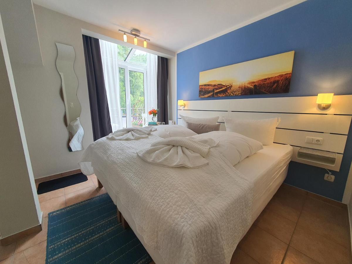 Hotel Garni Auszeit Boltenhagen  Extérieur photo
