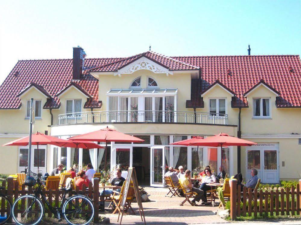 Hotel Garni Auszeit Boltenhagen  Extérieur photo